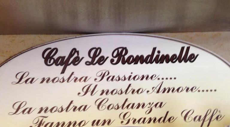Ciro Lomasto racconta le particolarità al Gran Cafè Le Rondinelle  e il Suo Black Coffee