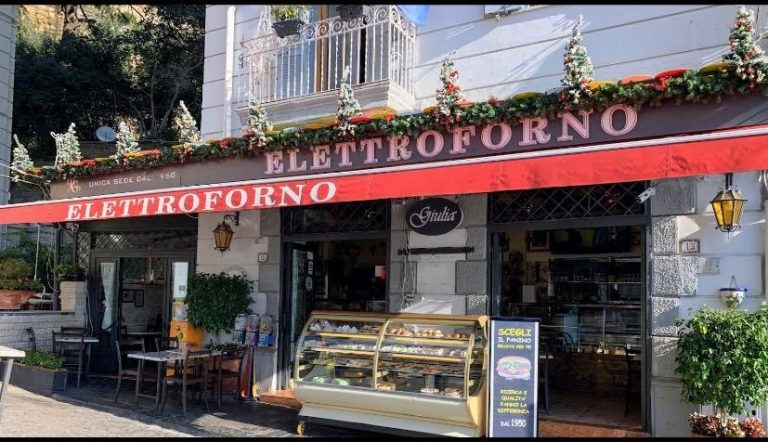 Con la Focacceria Elettroforno Giulia a Posillipo il Fast food raggiunge anche le zone nobili di Napoli