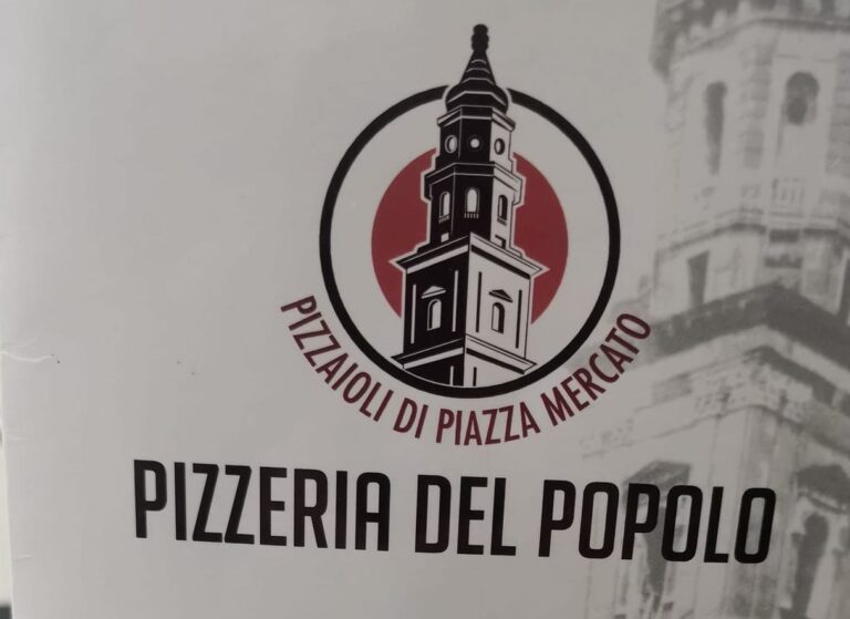 Giovanni Breglia della Pizzeria del popolo ha spiegato il suo amore per la Pizza nella Tradizione, di un buon impasto, simbolo di Storytelling del food per e del popolo