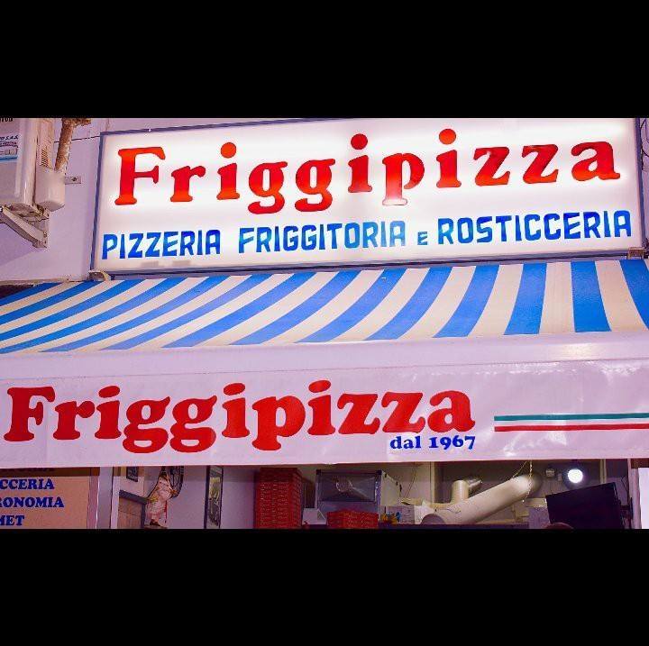 Il DiretTour, per le nostre scelte, opta, per il Fast food, sulla Pizza a portafoglio della Pizzeria Friggipizza